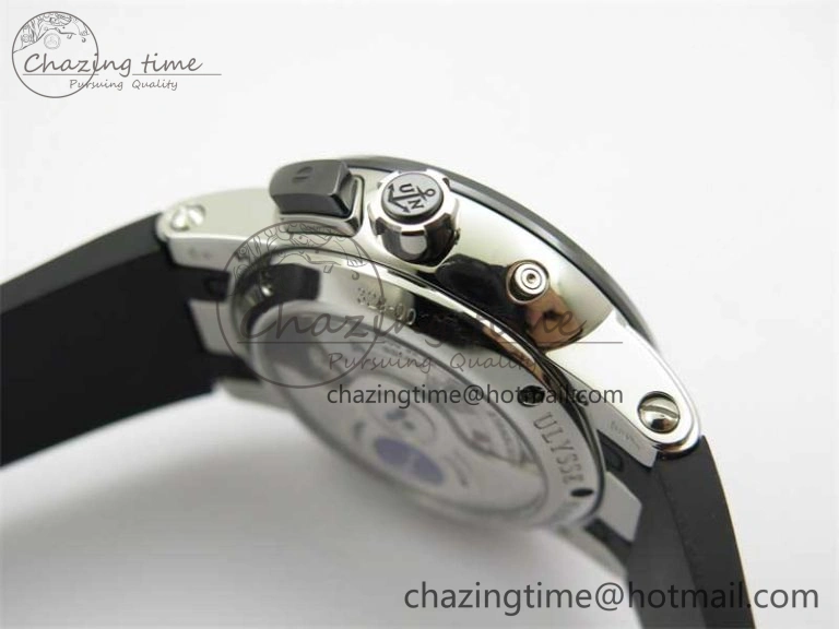 Executive El Toro SS 3EF 1:1 Best Edition Black Dial on Black Rubber Strap Asian UN- EasyMatch 9808