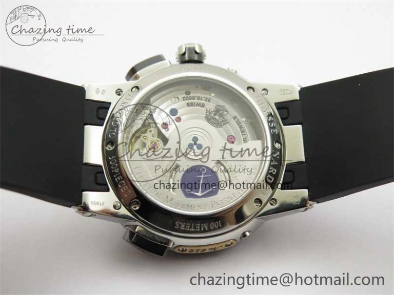 Executive El Toro SS 3EF 1:1 Best Edition Black Dial on Black Rubber Strap Asian UN- EasyMatch 9808
