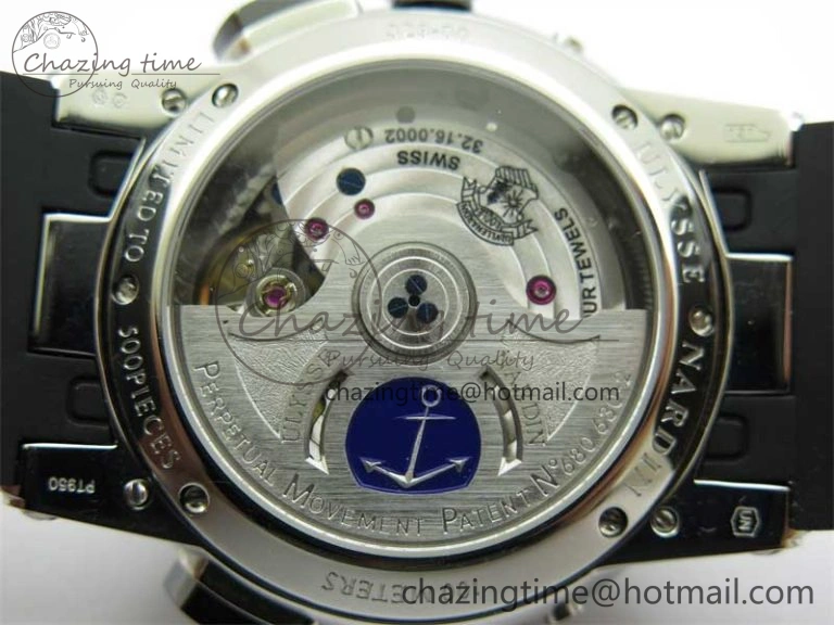 Executive El Toro SS 3EF 1:1 Best Edition Black Dial on Black Rubber Strap Asian UN- EasyMatch 9808