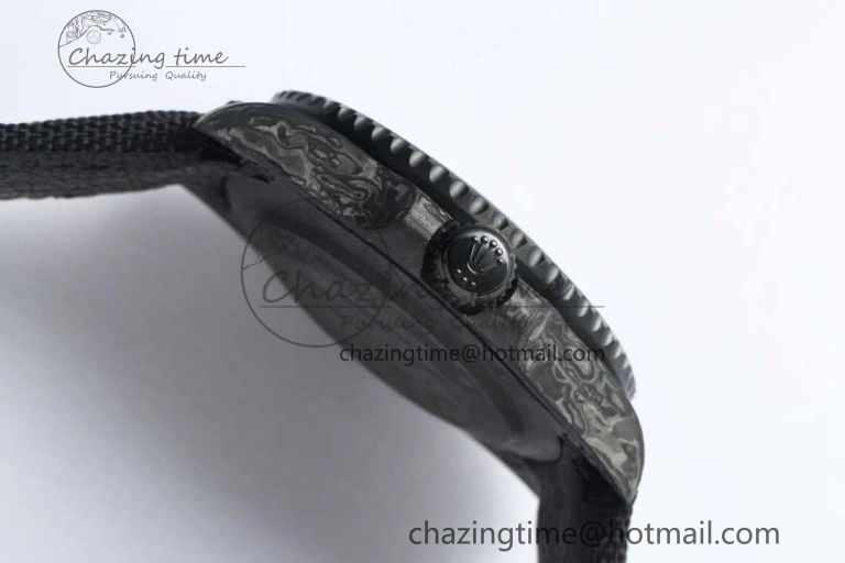 WeatherProof GMT DIW Carbon V6F 1:1 Best Edition Black Red Black Dial on Black Nylon Strap VR3186 CHS 4768
