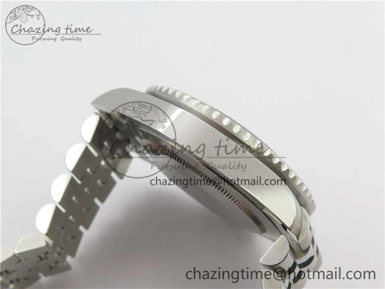 GMT Master II 126710 BLNR Batman 904L SS Noob 1:1 Best Edition on Bracelet A3285 (Correct Hand Stack) SunProtective 3161