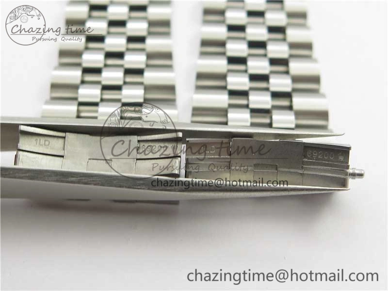 GMT Master II 126710 BLNR Batman 904L SS Noob 1:1 Best Edition on Bracelet A3285 (Correct Hand Stack) SunProtective 3161