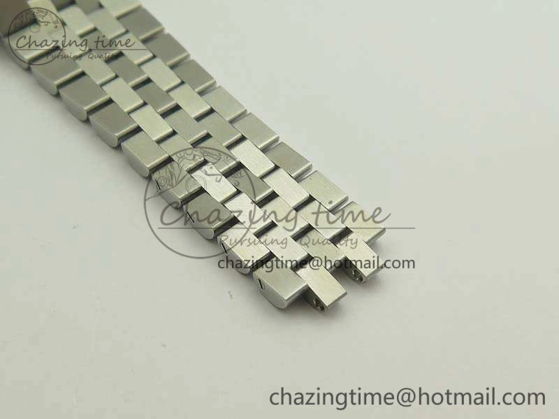 Versatile GMT-Master II 126710 BLRO 904L GMF Best Edition Black Dial On 904L Jubilee Bracelet A 3480