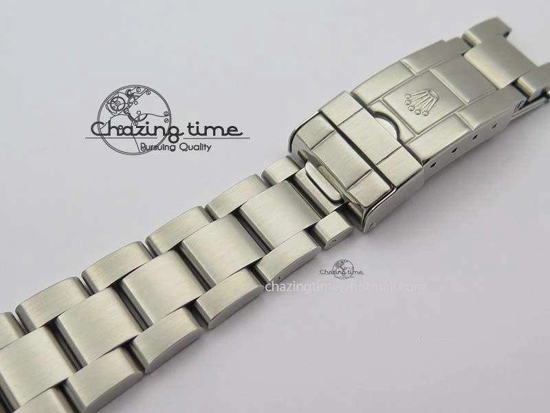 GMT-Master SS Bp-Maker Blue Red Bezel Black Dial On SS Bracelet A TimelessDesign 3762