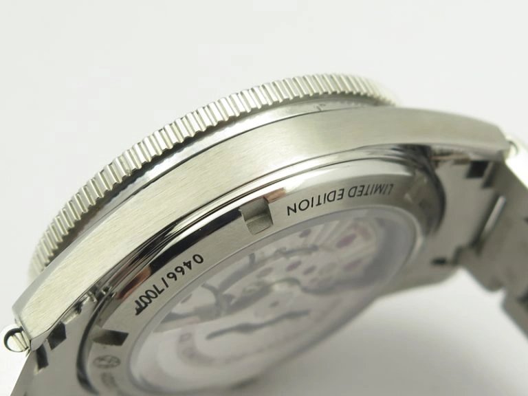 AllSeason GP Moonphase SS Silver Dial On Black Leather Strap On Cal.GP033MO 6611
