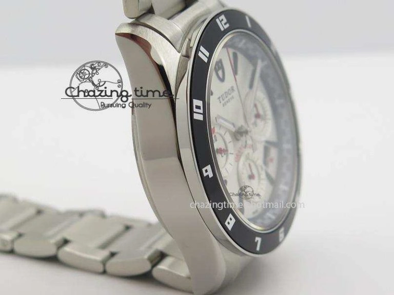 GranTour Chronograph SS White Dial On SS Bracelet A Original 9791