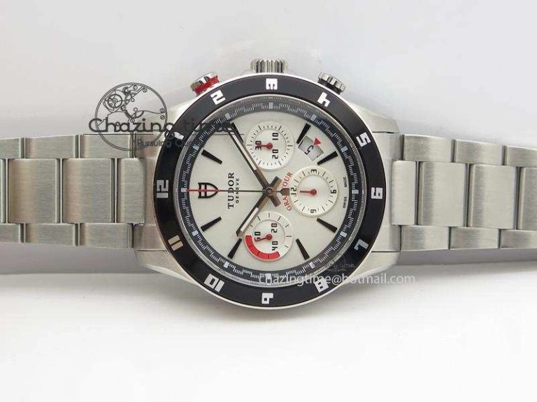 GranTour Chronograph SS White Dial On SS Bracelet A Original 9791