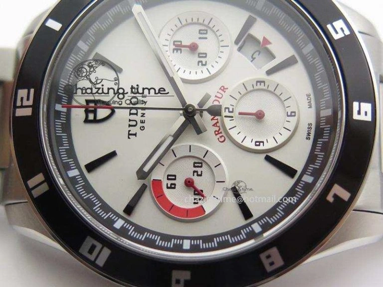 GranTour Chronograph SS White Dial On SS Bracelet A Original 9791