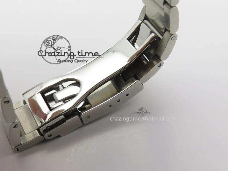 GranTour Flyback SS White Dial On SS Bracelet A SunProtective 9792