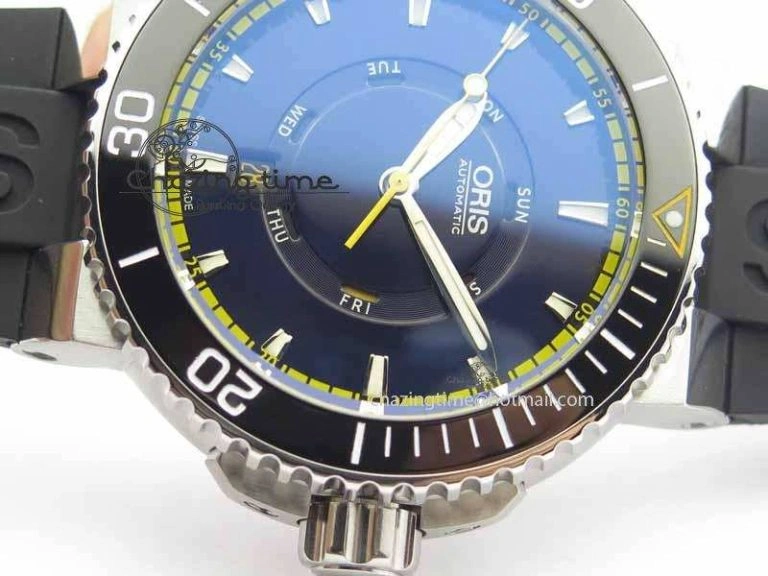 Stretchable Great Barrier Reef Limited Edition II SS Black Dial On Black Rubber Strap A 8293