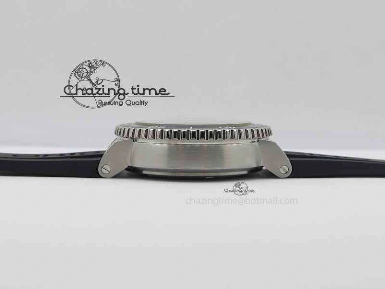 Stretchable Great Barrier Reef Limited Edition II SS Black Dial On Black Rubber Strap A 8293