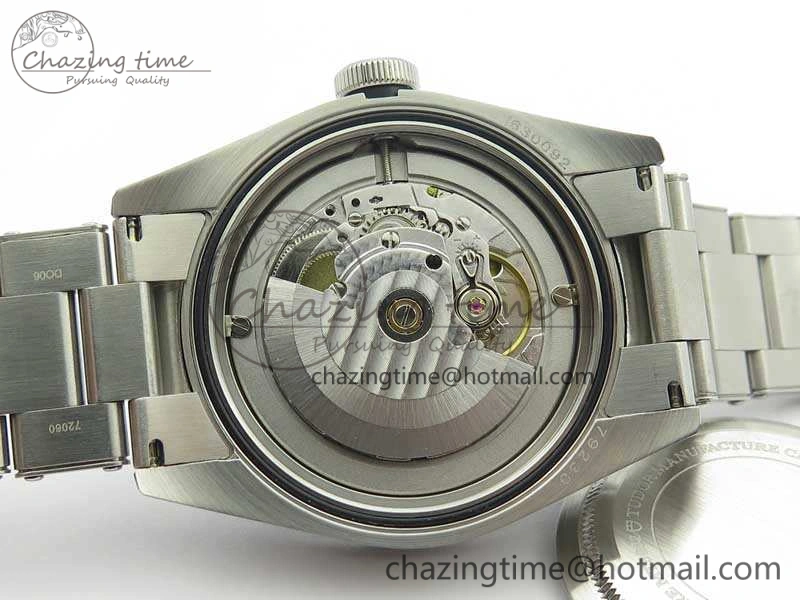 Heritage 2016 Black Bay Shield ZF 1:1 Best Edition Green Bezel On SS Bracelet A ComfortFit 9769