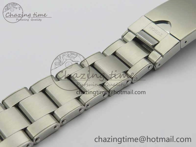 Heritage 2016 Black Bay Shield ZF 1:1 Best Edition Green Bezel On SS Bracelet A ComfortFit 9769