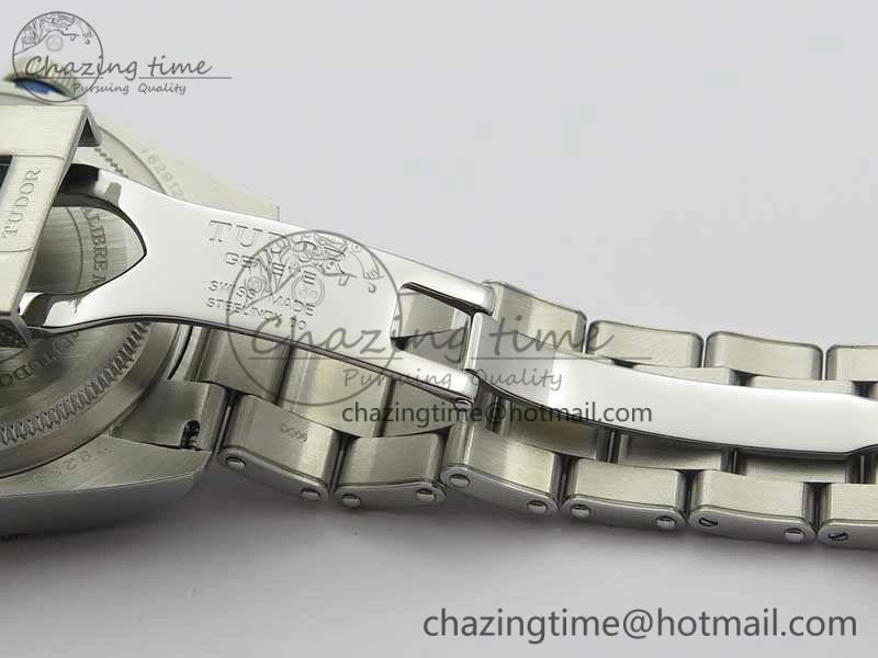 Heritage 2016 Black Bay Shield ZF 1:1 Best Edition Green Bezel On SS Bracelet A ComfortFit 9769