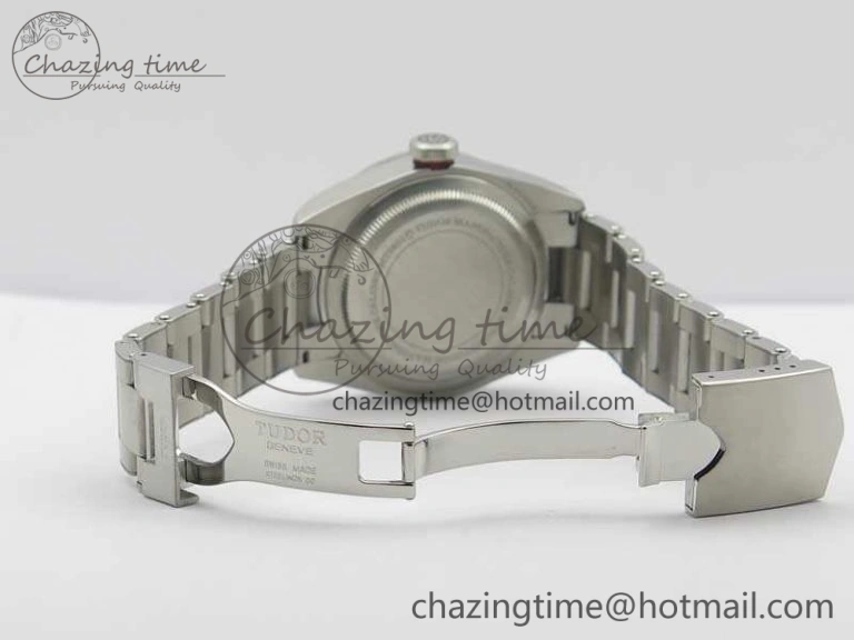 Heritage 2016 Black Bay Shield ZF 1:1 Best Edition Green Bezel On SS Bracelet A ComfortFit 9769