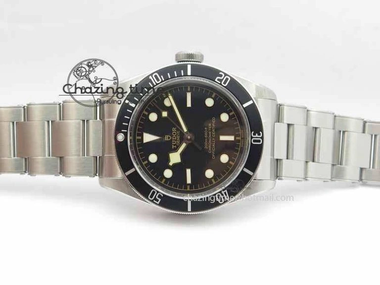 Heritage 2016 Black Bay Shield ZF 1:1 Best Edition On SS Bracelet A2824 (Black) Colorful 9775