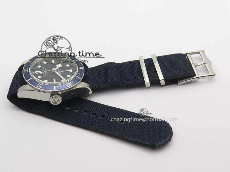 NewStyle Heritage 2016 Black Bay Shield ZF 1:1 Best Edition On SS Bracelet A2824 (Blue) Free Blue Strap 9777