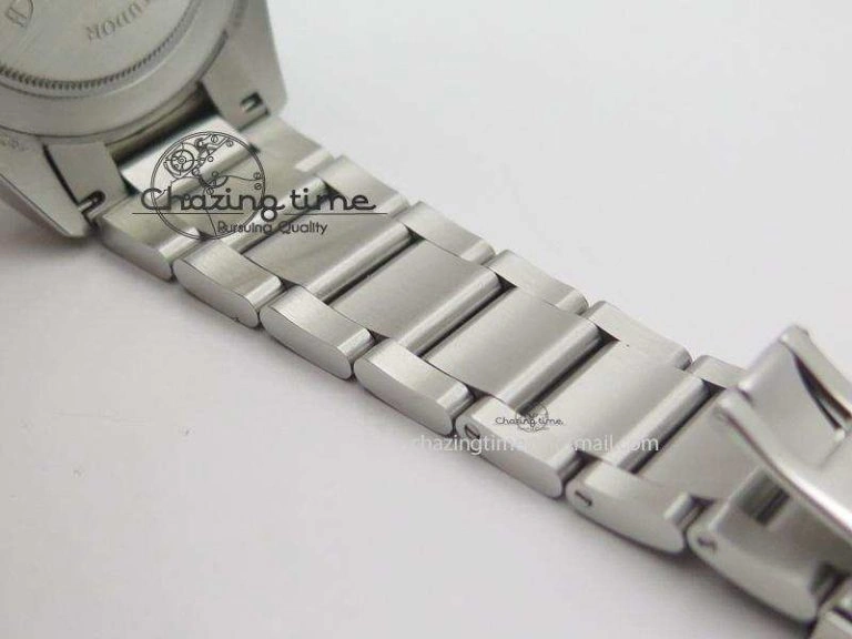 EasyMatch Heritage Black Bay Black ZF 1:1 Best Edition On SS Bracelet A 9796