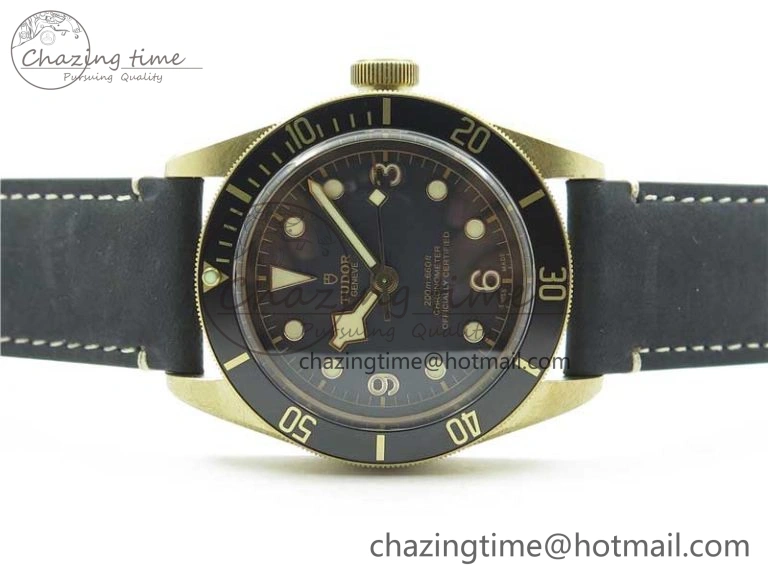Affordable Heritage Black Bay Bronze Gray XF 1:1 Best Edition on Leather Strap A5612 (Free Nylon Strap) 9760