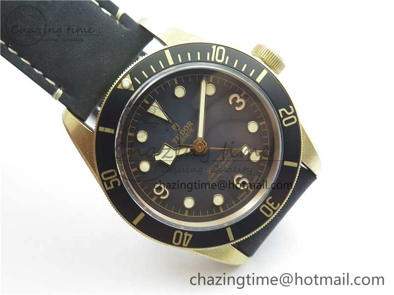 Affordable Heritage Black Bay Bronze Gray XF 1:1 Best Edition on Leather Strap A5612 (Free Nylon Strap) 9760