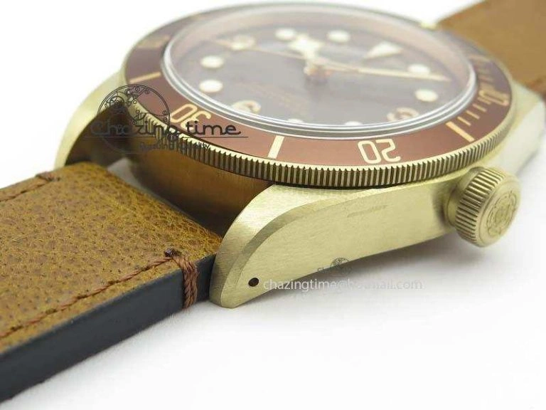 Breathable Heritage Black Bay Bronze ZF 1:1 Best Edition On Aged Brown Leather Strap A2824 V 9783