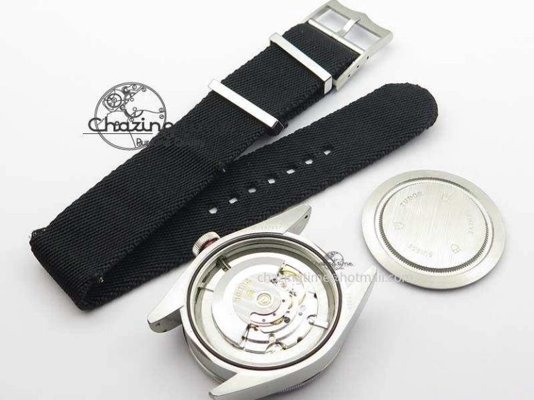 Heritage Black Bay ZF 1:1 Best Edition On Nato Strap A2824 V4 ( Free SS Bracelet ) WellDesigned 9784