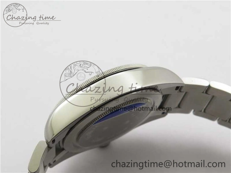 Colorful Heritage Black Bay ZF 1:1 Best Edition on Bracelet A2824 ( Red ) 9755