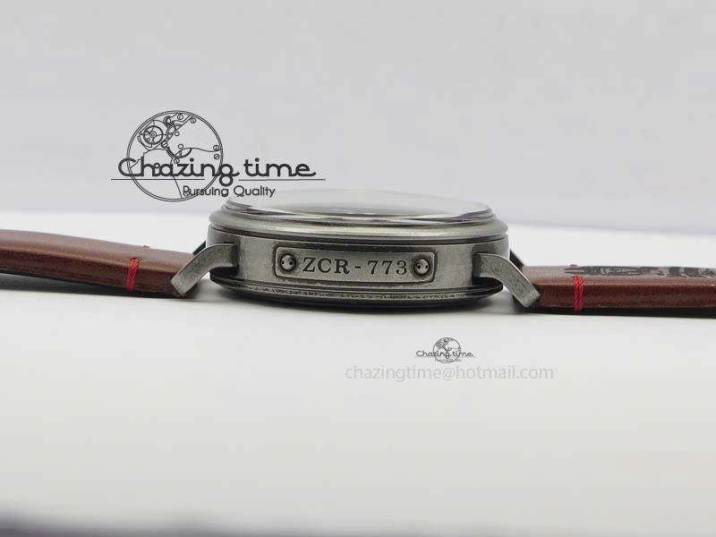 Heritage Pilot Ton-Up Aged SS Case Gray Dial On Leather Strap Jap Quartz WeatherProof 10036