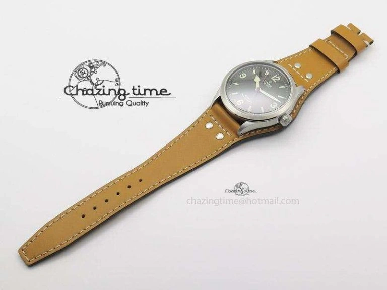 Heritage Ranger SS Black Dial on Brown Leather Strap A QuickDry 9801