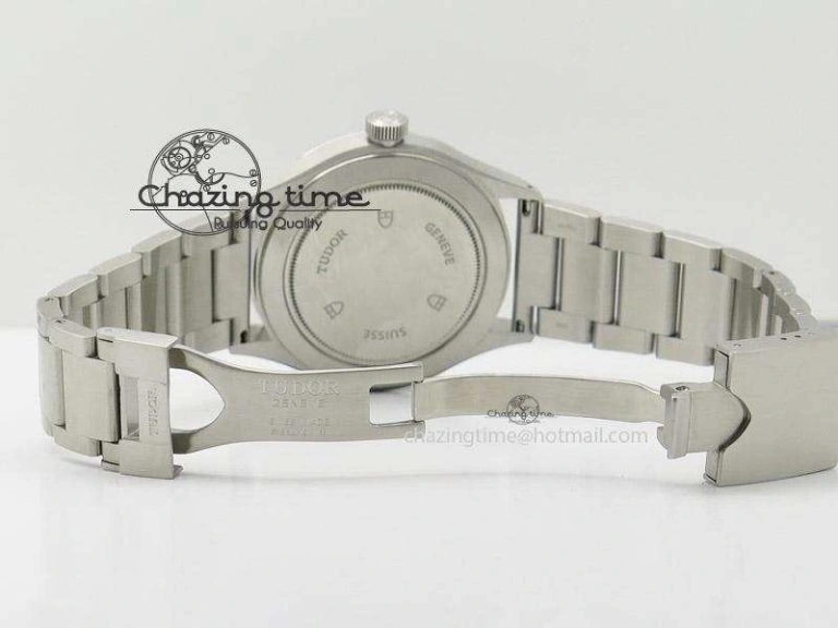 Heritage Ranger SS V6F 1:1 Best Edition Black Dial on SS Bracelet A2824 V Contemporary 9799