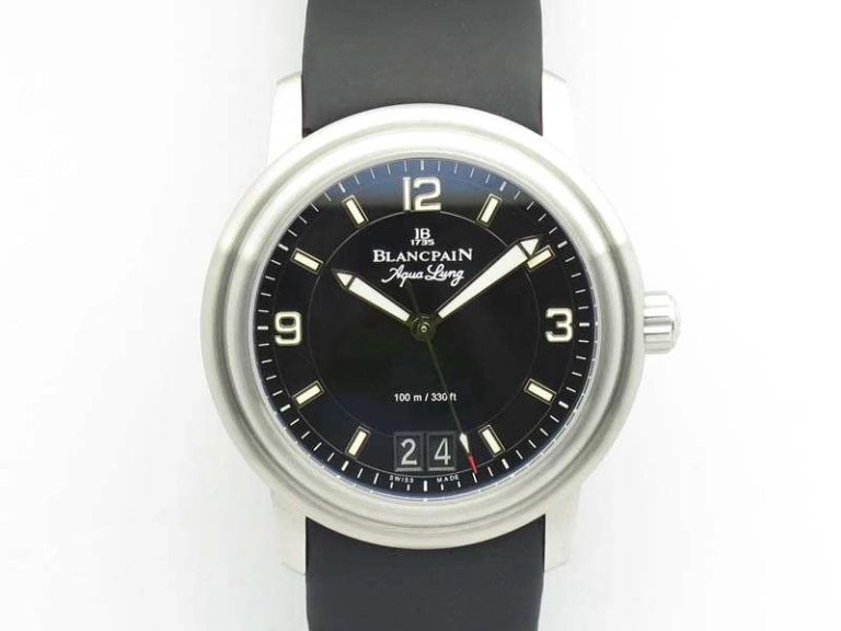 EasyCare Hundred Hours 1:1 SWF Best Edition SS Black Dial On Bracelet Miyota 5314