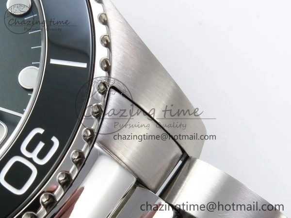 Hydroconquest 43mm SS Green Ceramic Bezel XF 1:1 Best Edition Green Dial on SS Bracelet L Compact 7548