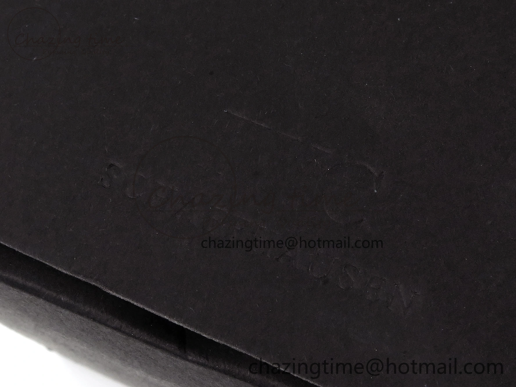 Sleek IWC BLACK LEATHER TRAVEL BOX 7085