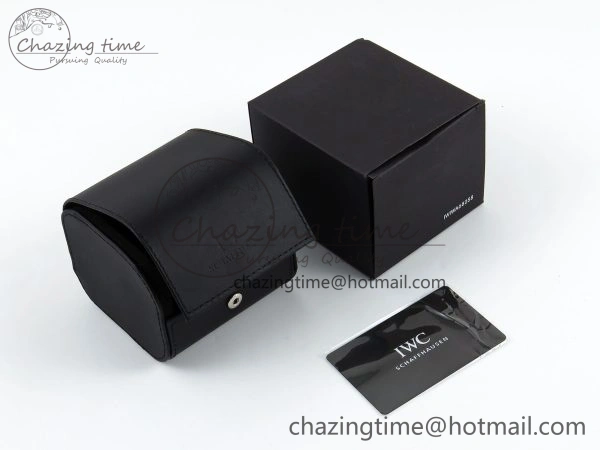 Sleek IWC BLACK LEATHER TRAVEL BOX 7085