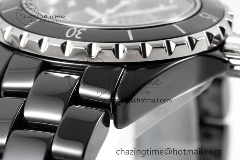 Chic J13 33mm Black Ceramic HTF 1:1 Best Edition Black Dial Diamonds Markers on Bracelet Swiss Quartz 6479