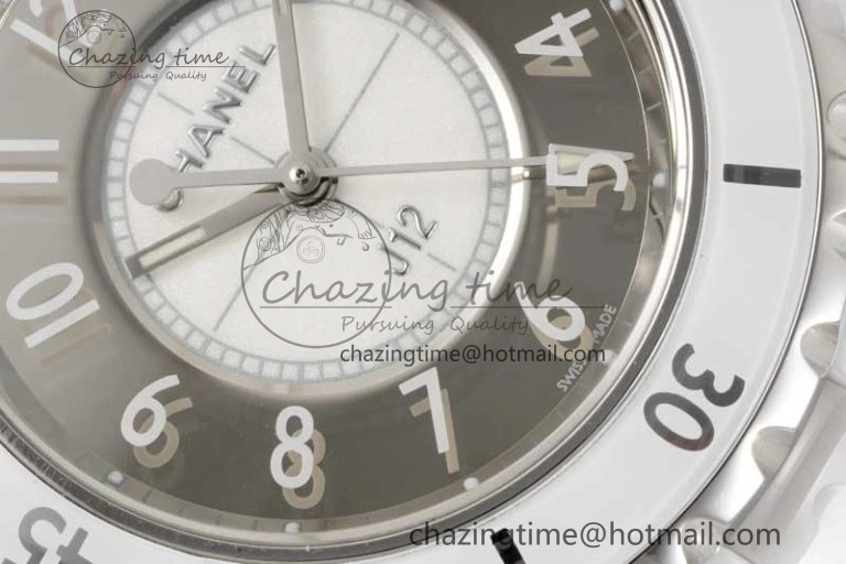 J13 33mm White Ceramic HTF 1:1 Best Edition Mirror Numbers Dial on Bracelet Swiss Quartz NewStyle 10257
