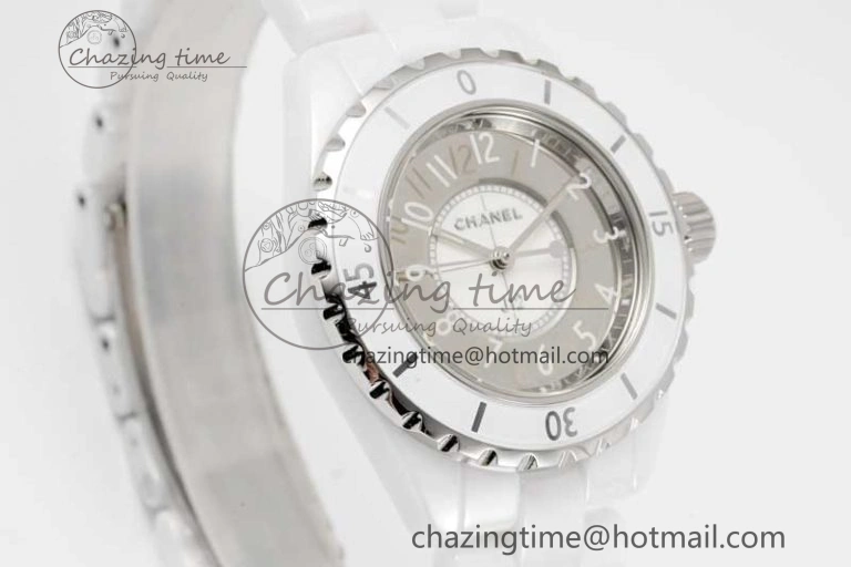 J13 33mm White Ceramic HTF 1:1 Best Edition Mirror Numbers Dial on Bracelet Swiss Quartz NewStyle 10257