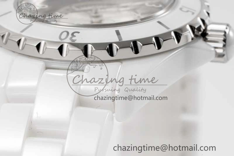 J13 33mm White Ceramic HTF 1:1 Best Edition Mirror Numbers Dial on Bracelet Swiss Quartz NewStyle 10257