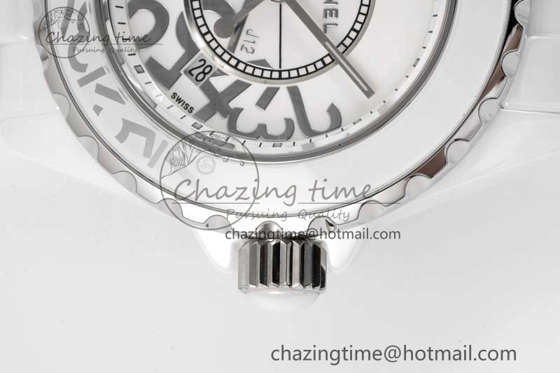 Chic J13 33mm White Ceramic HTF 1:1 Best Edition White Numbers Dial on Bracelet Swiss Quartz 6477