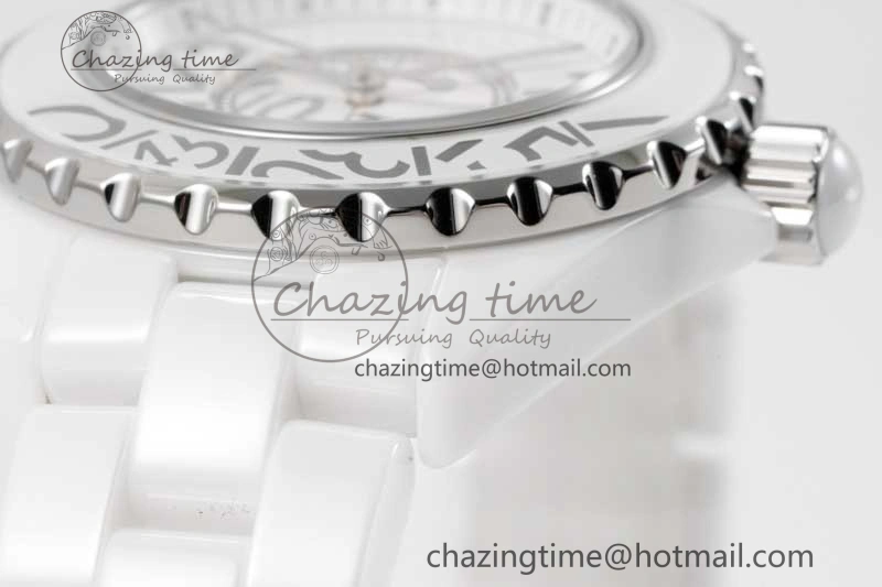 Chic J13 33mm White Ceramic HTF 1:1 Best Edition White Numbers Dial on Bracelet Swiss Quartz 6477