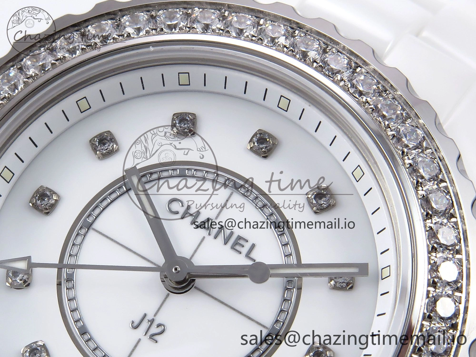 ZeroBulk J13 33mm XF 1:1 Best Edition White Korea Ceramic White Diamonds Dial Diamonds Bezel on Bracelet Swiss Quartz 6453