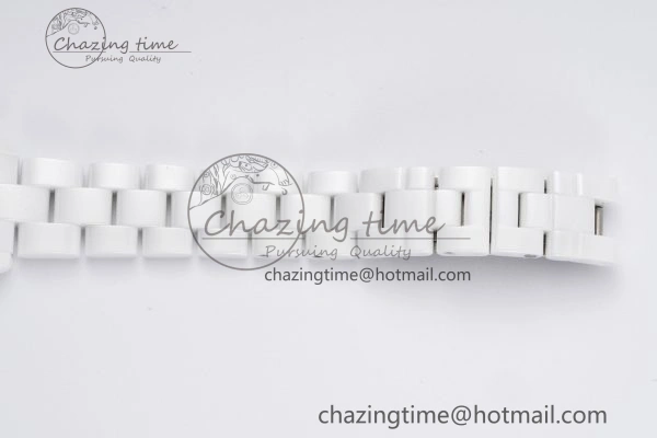Colorful J13 33mm XF 1:1 Best Edition White Korea Ceramic White No Date Diamonds Dial on Bracelet Swiss Quartz 6462
