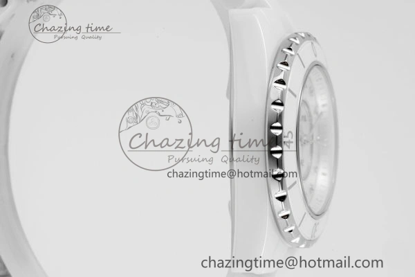 Bright J13 33mm XF 1:1 Best Edition White Korea Ceramic White No Date Diamonds Dial on Bracelet Swiss Quartz 6461