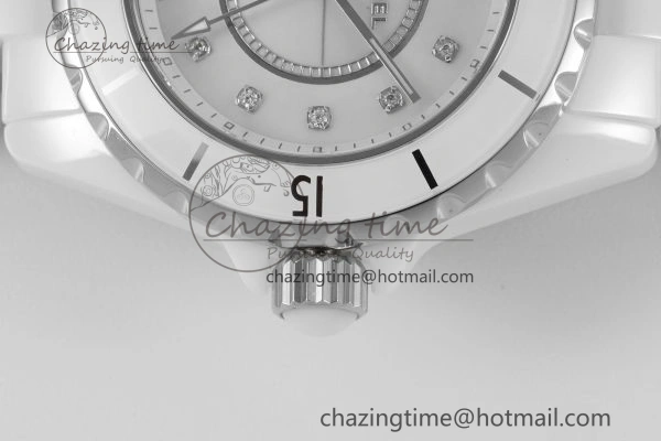 Bright J13 33mm XF 1:1 Best Edition White Korea Ceramic White No Date Diamonds Dial on Bracelet Swiss Quartz 6461