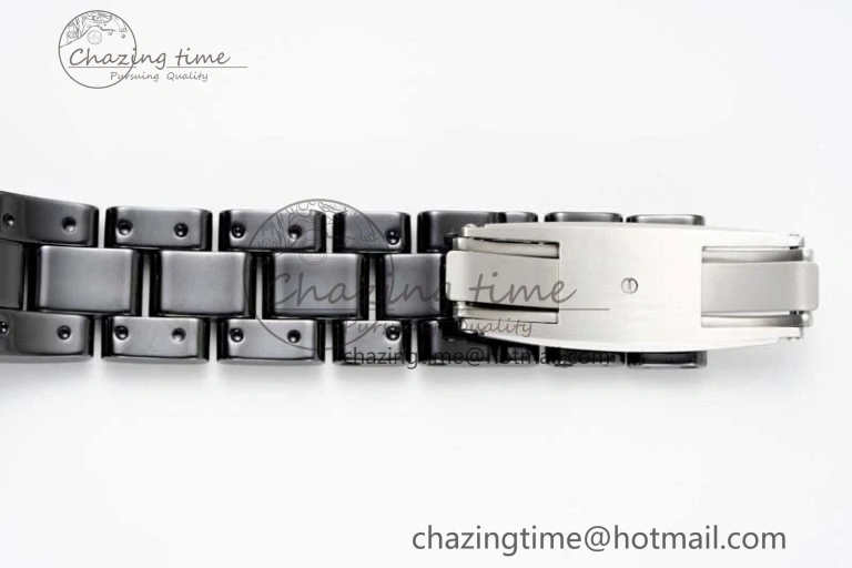 Colorful J13 38mm H5702 HTF 1:1 Best Edition Black Korea Ceramic Diamonds Markers Dial on Bracelet Calibre 12. 6468