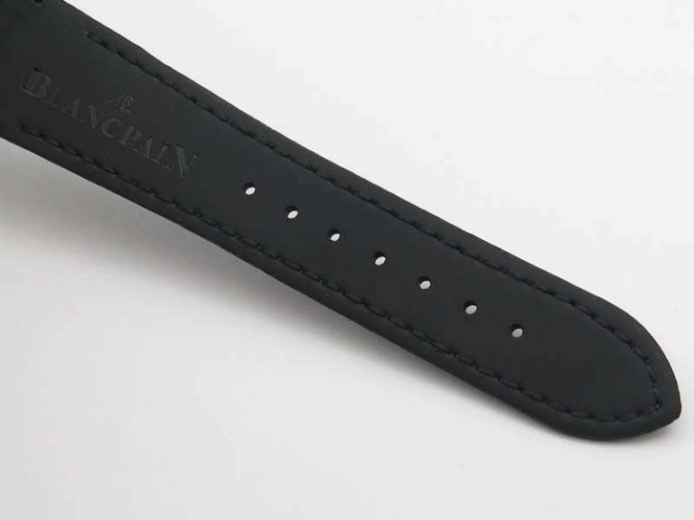 ZeroBulk LEMAN 2850B SS 1:1 Best Edition Black Dial On Black Rubber Strap Cal. 5305