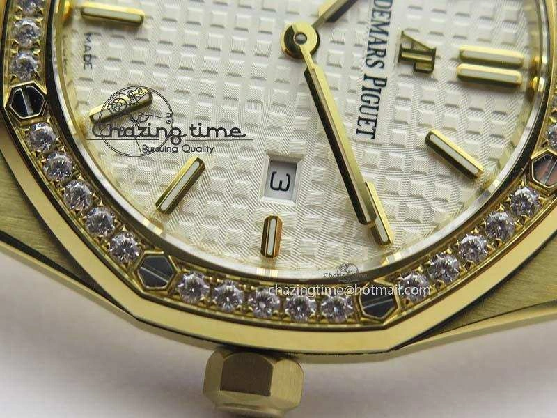 Bold Lady Royal Oak 33mm 15000 YG JF 1:1 Best Edition White Textured Dial On YG Bracelet Ronda Quartz 5035
