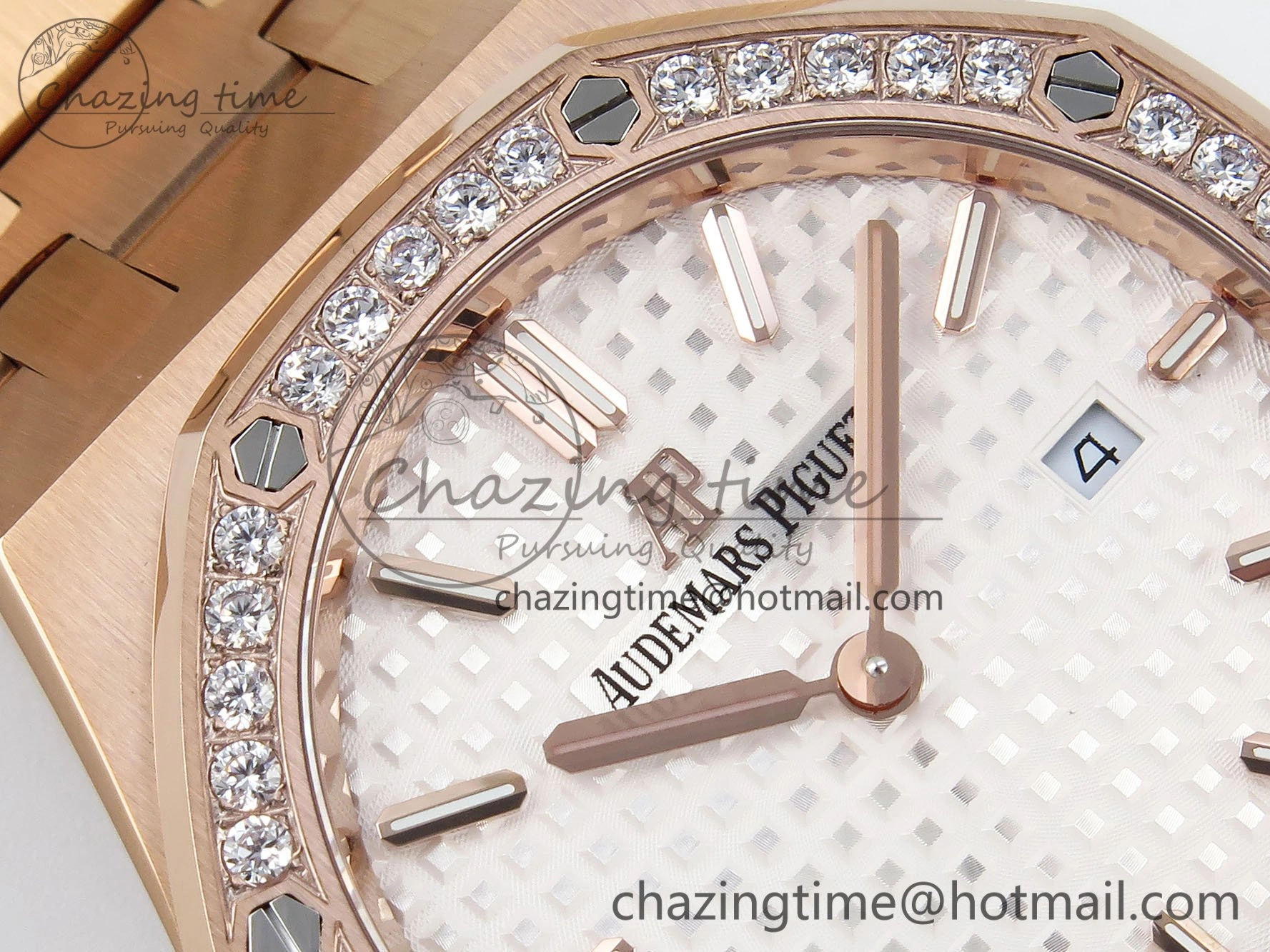Trendsetting Lady Royal Oak 33mm 67651 Diamonds Bezel RG ZF 1:1 Best Edition White Textured Dial on RG Bracelet RONDA Quartz 4472
