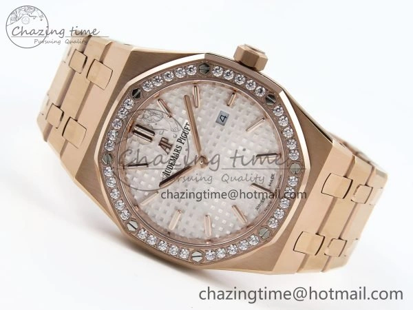 Trendsetting Lady Royal Oak 33mm 67651 Diamonds Bezel RG ZF 1:1 Best Edition White Textured Dial on RG Bracelet RONDA Quartz 4472