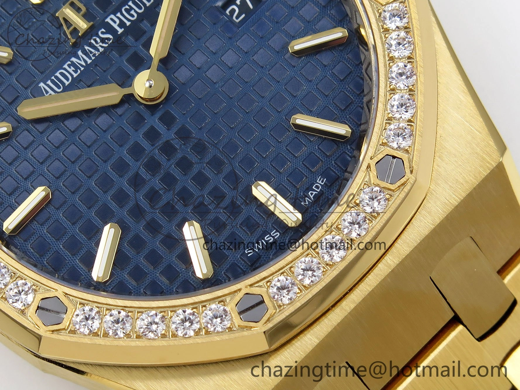 Lady Royal Oak 33mm 67651 Diamonds Bezel YG ZF 1:1 Best Edition Blue Textured Dial on YG Bracelet RONDA Quartz Efficient 4478